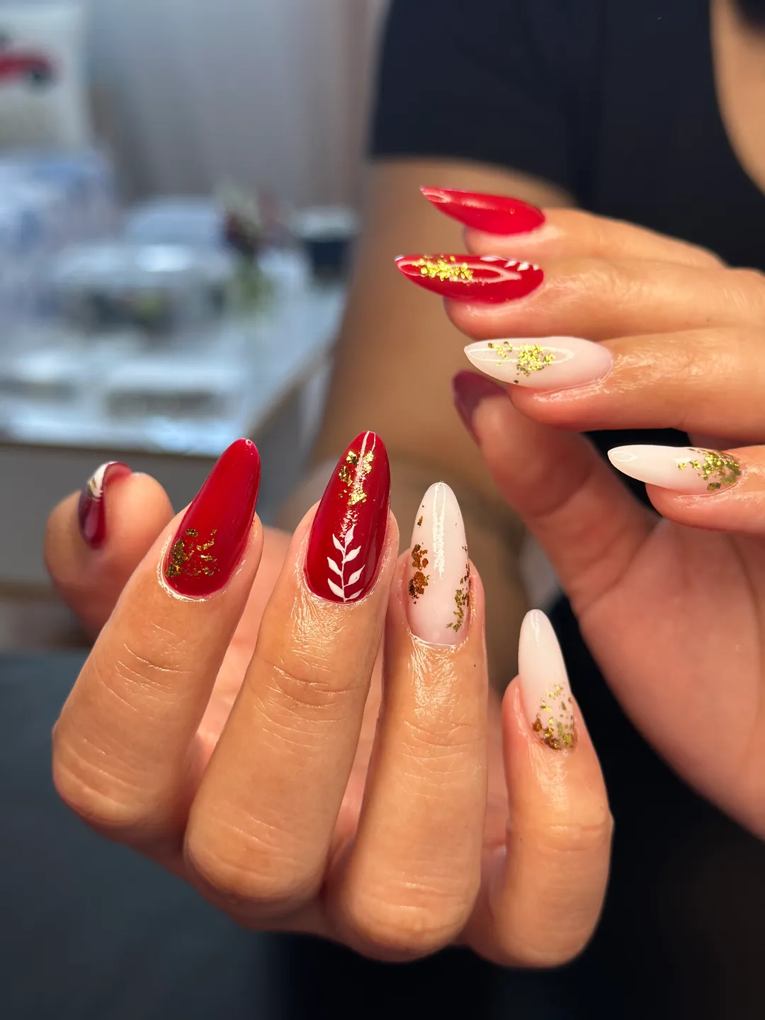 Rosso e foglia oro
